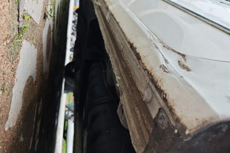 Used Buick GL8 2022 ES Landtrek 653T Comfort Edition Chassis Rear Left