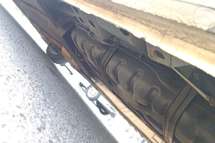 Used Buick GL8 2022 ES Landtrek 653T Comfort Edition Chassis Rear Left