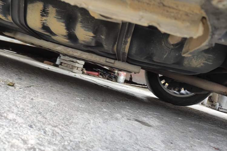 Used Buick GL8 2022 ES Landtrek 653T Comfort Edition Chassis Rear Left