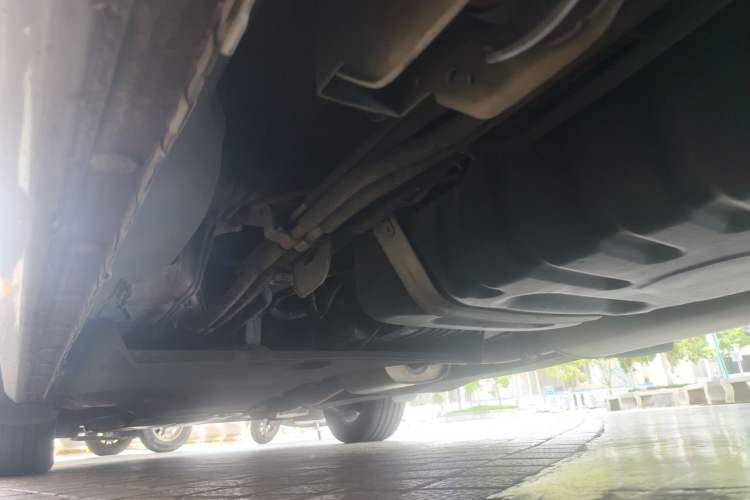 Used Buick GL8 2022 Land Business Class 652T Luxury Model Chassis Rear Left