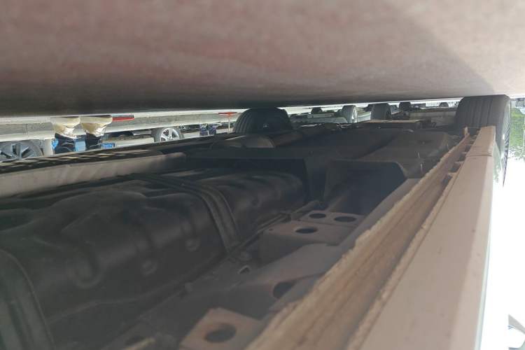 Used Buick GL8 2022 ES Landtrek 653T Luxury Edition Chassis Rear Left