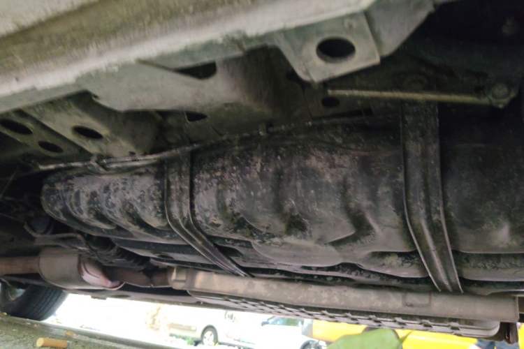 Used Buick GL8 2022 ES Landtrek 653T Comfort Edition Chassis Rear Left