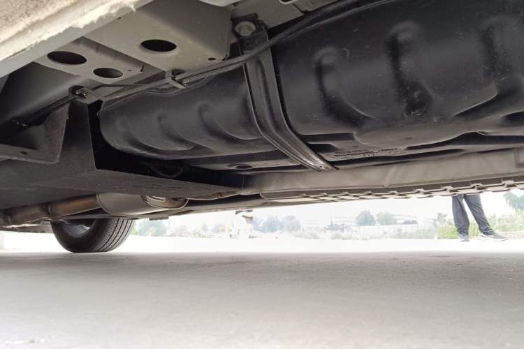 Used Buick GL8 2022 ES Landtrek 653T Luxury Edition Chassis Rear Left