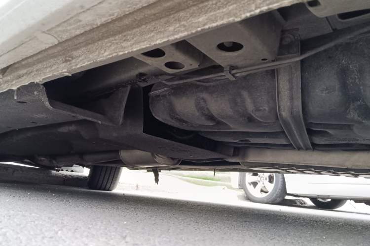 Used Buick GL8 2022 ES Landtrek 653T Luxury Edition Chassis Rear Left