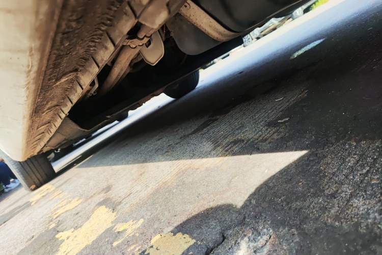 Used Buick GL8 2022 Land Cruiser Executive Class 652T Comfort Model Chassis Rear Left