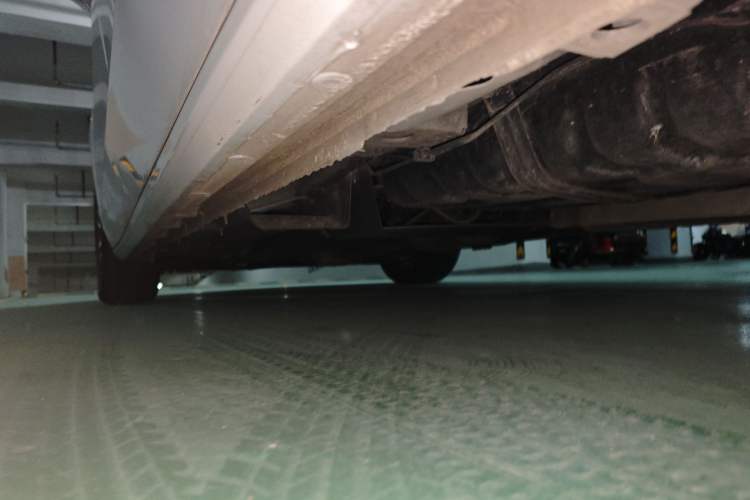 Used Buick GL8 2022 ES Landtrek 653T Luxury Edition Chassis Rear Left