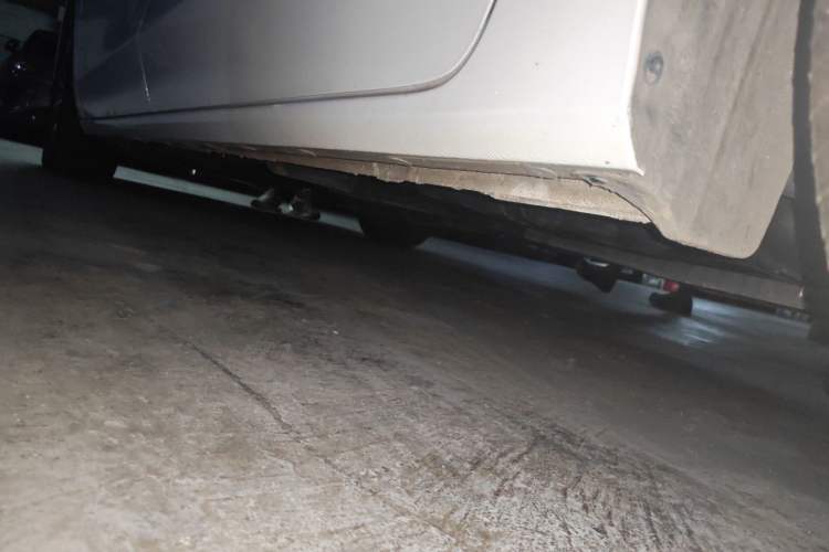 Used Buick GL8 2022 ES Landtrek 653T Luxury Edition Chassis Rear Left