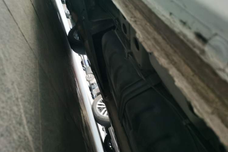 Used Buick GL8 2022 ES Landtrek 653T Comfort Edition Chassis Rear Left