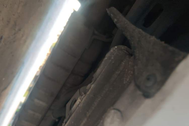 Used Buick GL8 2022 ES Landtrek 653T Comfort Edition Chassis Rear Right