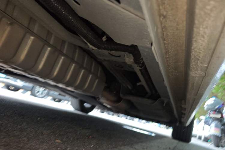 Used Buick GL8 2022 ES Landtrek 653T Comfort Edition Chassis Rear Right