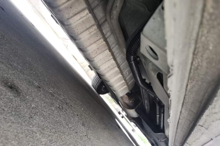 Used Buick GL8 2022 ES Landtrek 653T Comfort Edition Chassis Rear Right