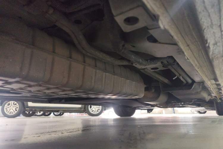 Used Buick GL8 2022 ES Landtrek 653T Luxury Edition Chassis Rear Right