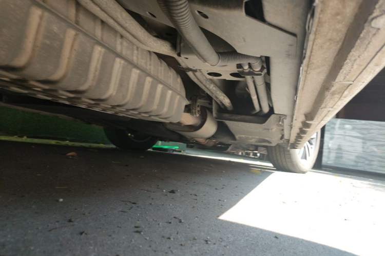 Used Buick GL8 2022 ES Landtrek 653T Comfort Edition Chassis Rear Right