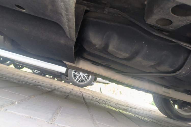 Used Buick GL8 2022 ES Land Cruiser 653T Luxury Model Chassis Rear Right
