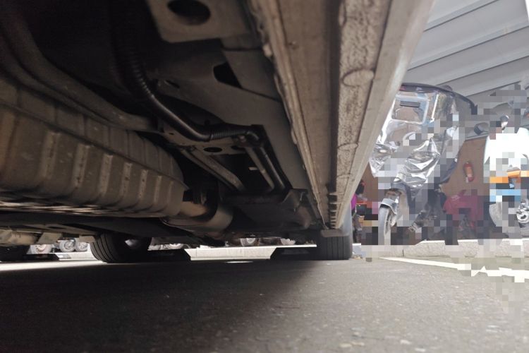 Used Buick GL8 2022 ES Landtrek 653T Comfort Edition Chassis Rear Right