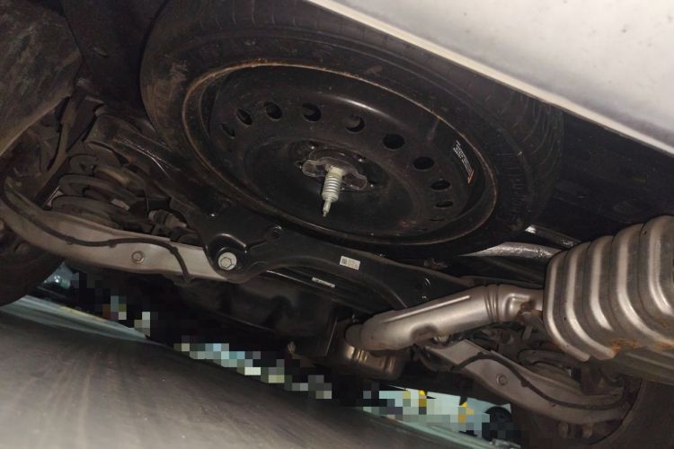 Used Buick GL8 2022 ES Landtrek 653T Comfort Edition Chassis Rear