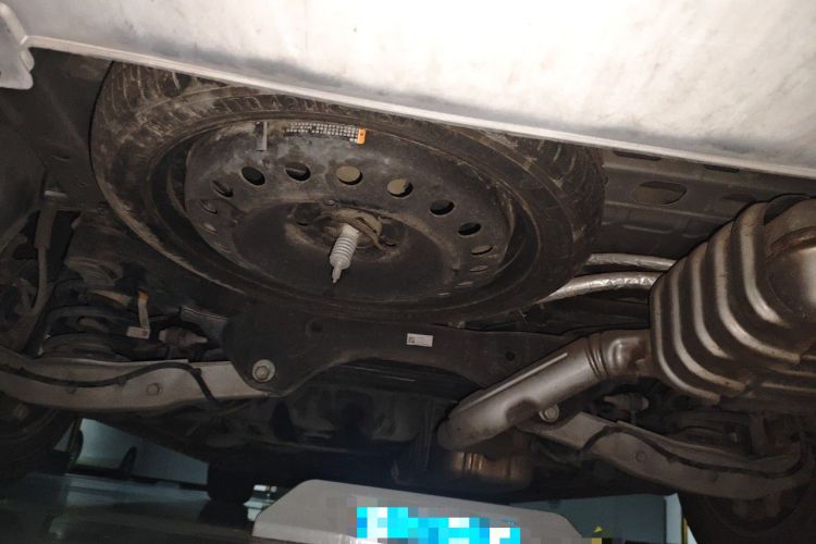 Used Buick GL8 2022 ES Landtrek 653T Comfort Edition Chassis Rear