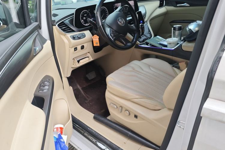 Used Buick GL8 2022 ES Landtrek 653T Luxury Edition Driver Seat