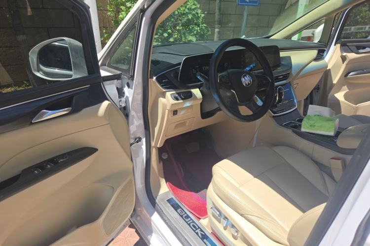 Used Buick GL8 2022 ES Landtrek 653T Luxury Edition Driver Seat