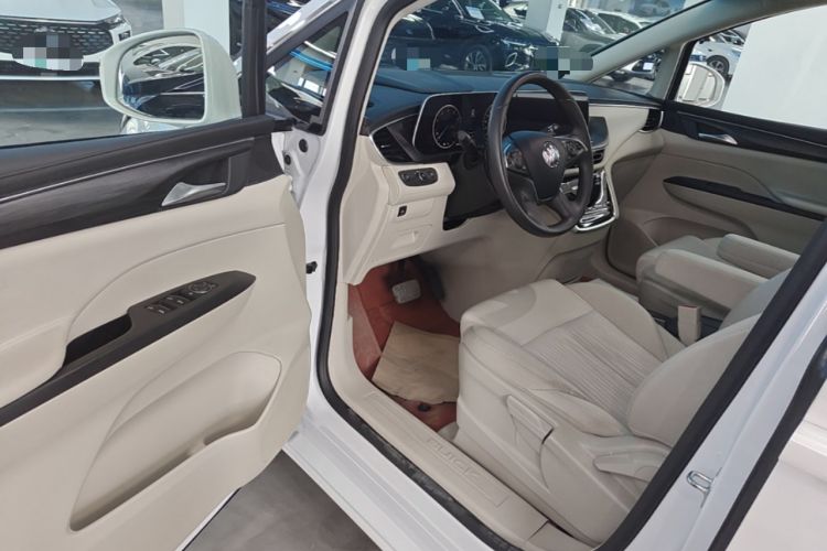 Used Buick GL8 2022 ES Landtrek 653T Comfort Edition Driver Seat