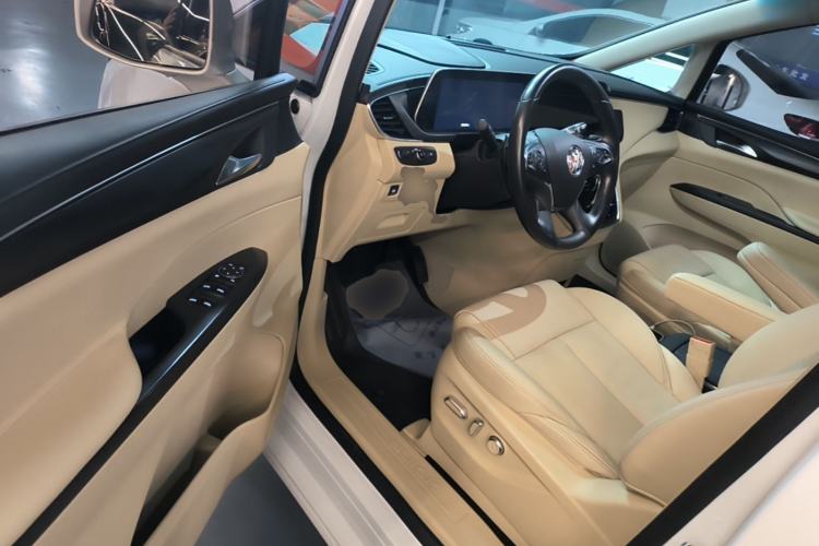 Used Buick GL8 2022 ES Landtrek 653T Luxury Edition Driver Seat
