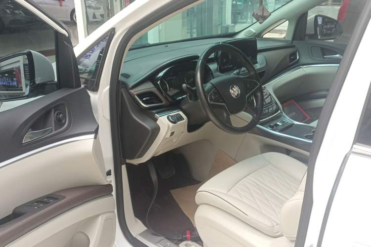 Used Buick GL8 2022 Land Business Class 652T Luxury Model Driver Seat
