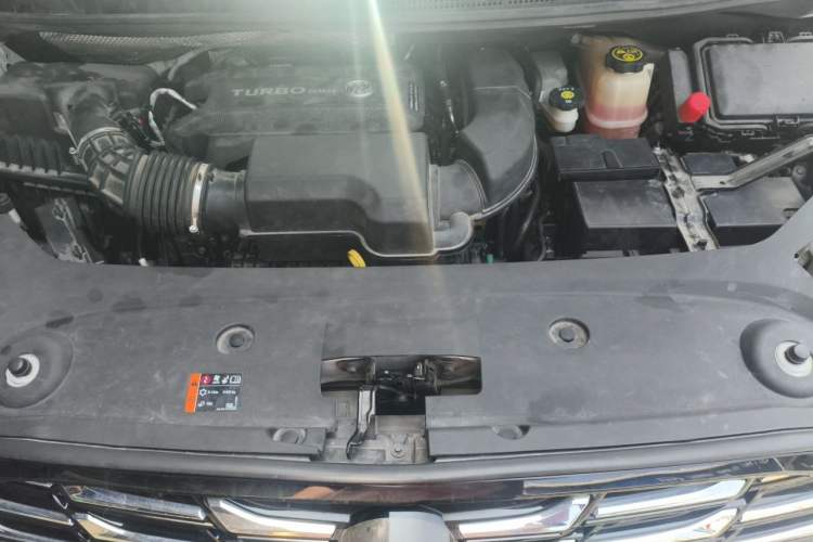 Used Buick GL8 2022 ES Landtrek 653T Luxury Edition Engine Bay