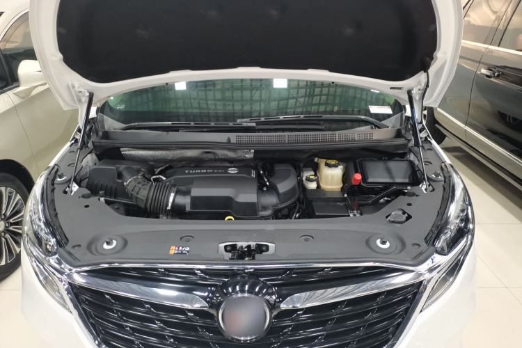 Used Buick GL8 2022 ES Landtrek 653T Comfort Edition Engine Bay