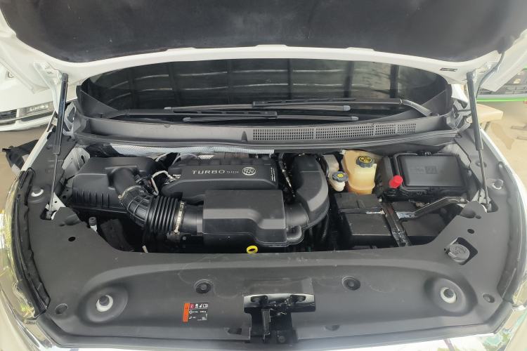 Used Buick GL8 2022 ES Landtrek 653T Comfort Edition Engine Bay