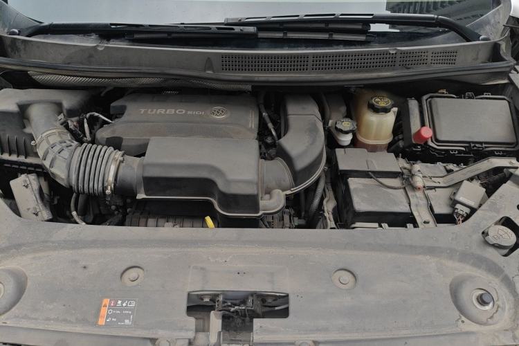Used Buick GL8 2022 ES Landtrek 653T Comfort Edition Engine Bay