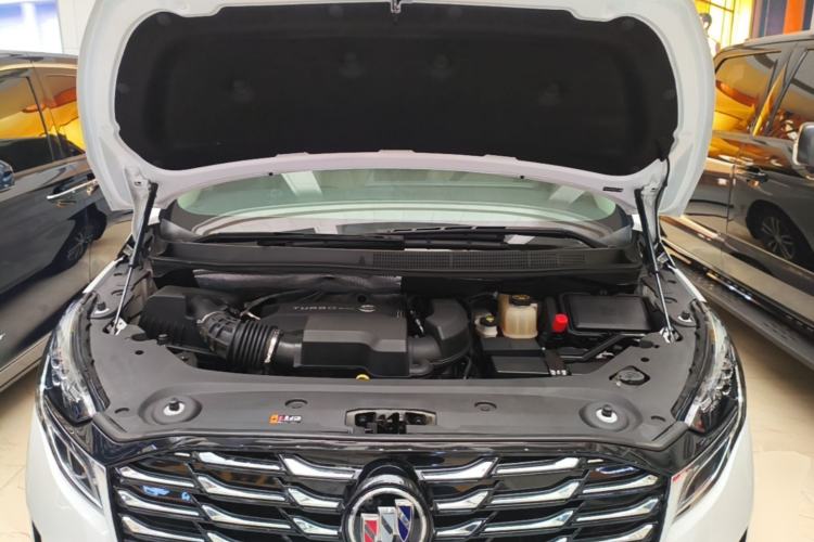 Used Buick GL8 2022 ES Landtrek 653T Luxury Edition Engine Bay