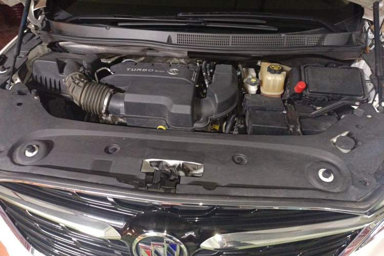 Used Buick GL8 2022 ES Landtrek 653T Comfort Edition Engine Bay