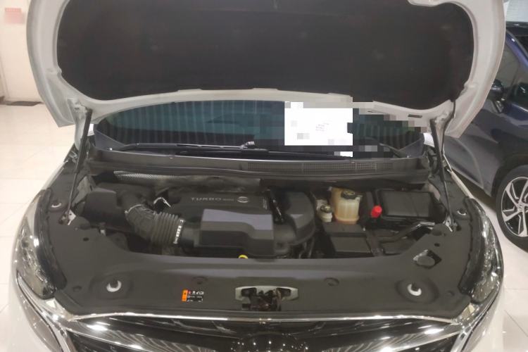 Used Buick GL8 2022 ES Landtrek 653T Luxury Edition Engine Bay