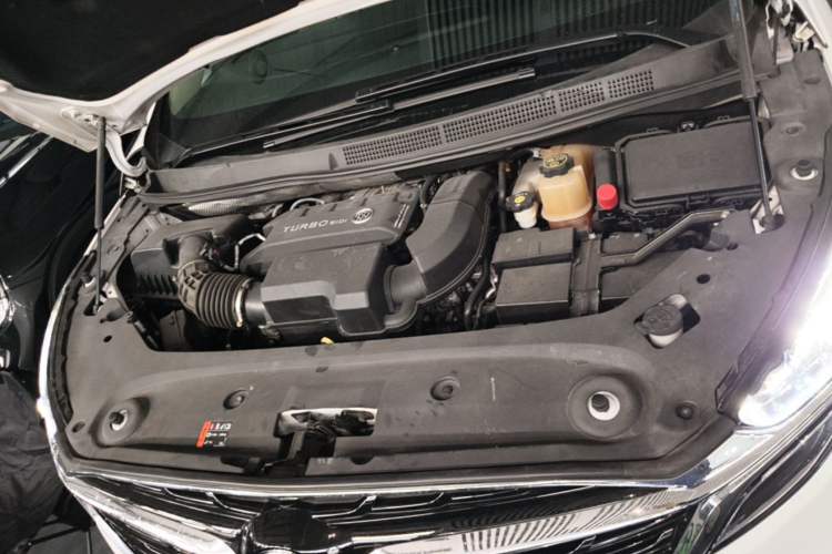 Used Buick GL8 2022 ES Landtrek 653T Luxury Edition Engine Bay