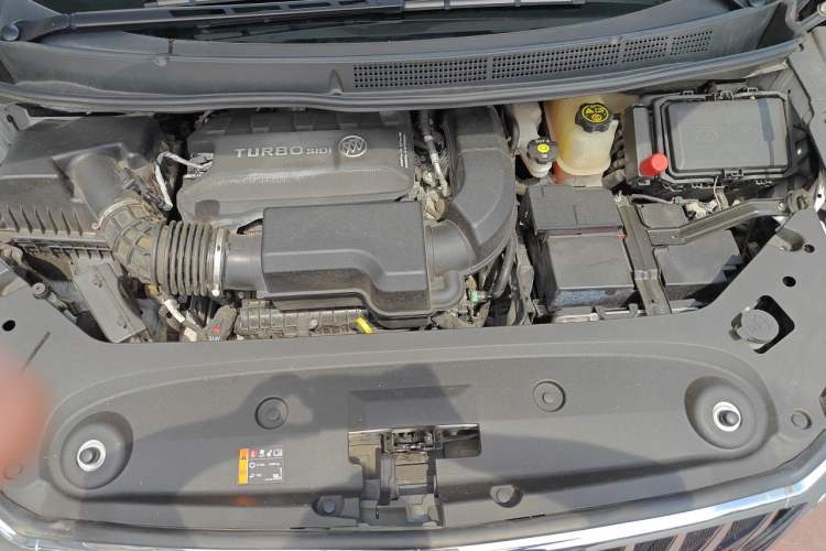 Used Buick GL8 2022 ES Landtrek 653T Luxury Edition Engine Bay
