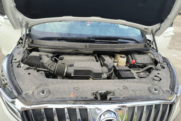 Used Buick GL8 2022 ES Landtrek 653T Comfort Edition Engine Bay