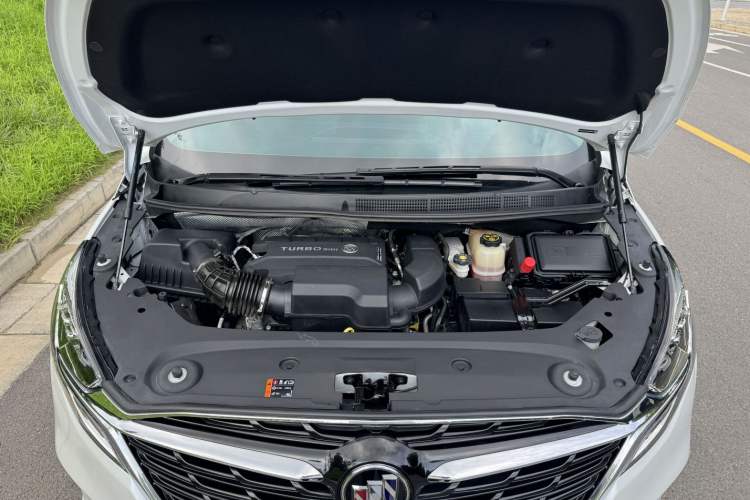 Used Buick GL8 2022 ES Landtrek 653T Luxury Edition Engine Bay