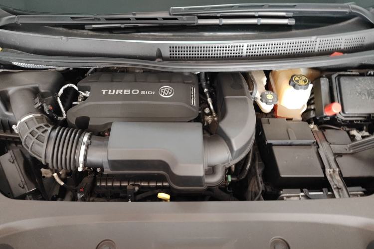 Used Buick GL8 2022 ES Landtrek 653T Comfort Edition Engine Bay