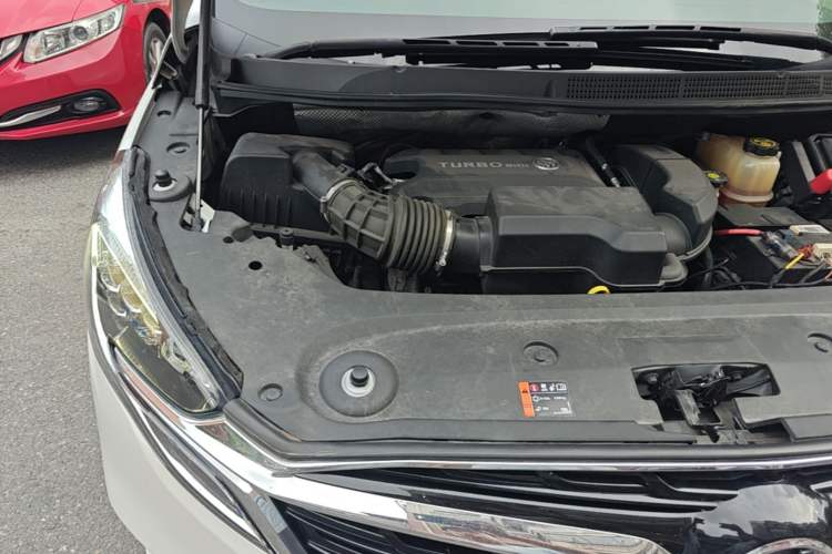 Used Buick GL8 2022 ES Landtrek 653T Comfort Edition Engine Bay Right