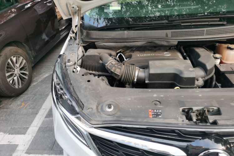 Used Buick GL8 2022 ES Landtrek 653T Comfort Edition Engine Bay Right