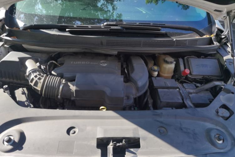 Used Buick GL8 2022 ES Landtrek 653T Comfort Edition Engine Bay