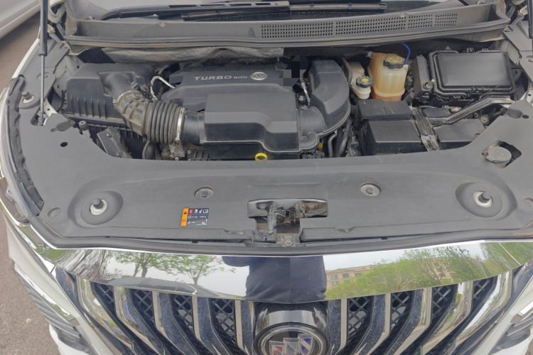Used Buick GL8 2022 ES Landtrek 653T Comfort Edition Engine Bay