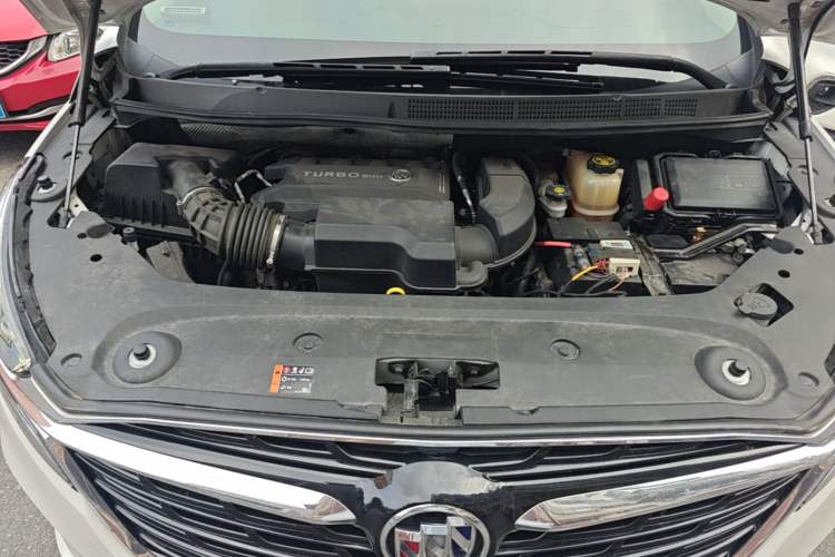 Used Buick GL8 2022 ES Landtrek 653T Comfort Edition Engine Bay