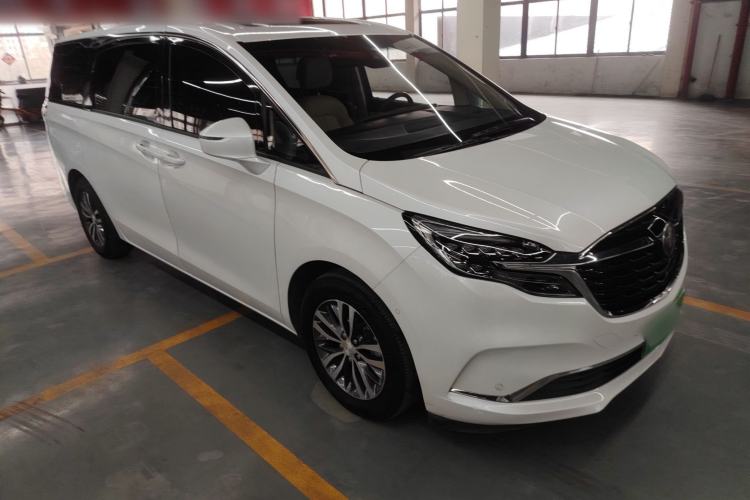 Used Buick GL8 2022 ES Landtrek 653T Luxury Edition Exterior 1