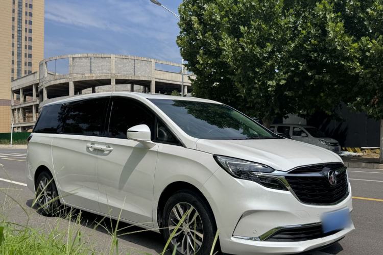 Used Buick GL8 2022 ES Landtrek 653T Luxury Edition Exterior 1