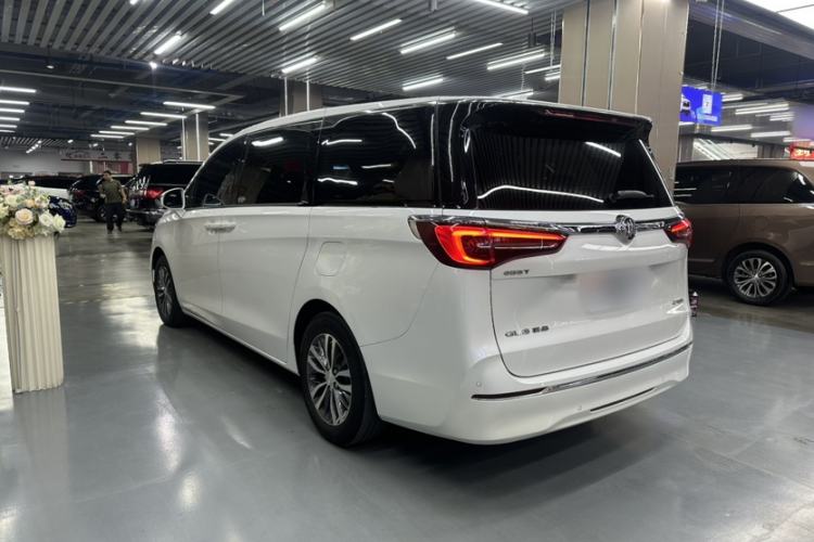 Used Buick GL8 2022 ES Landtrek 653T Comfort Edition Exterior 1