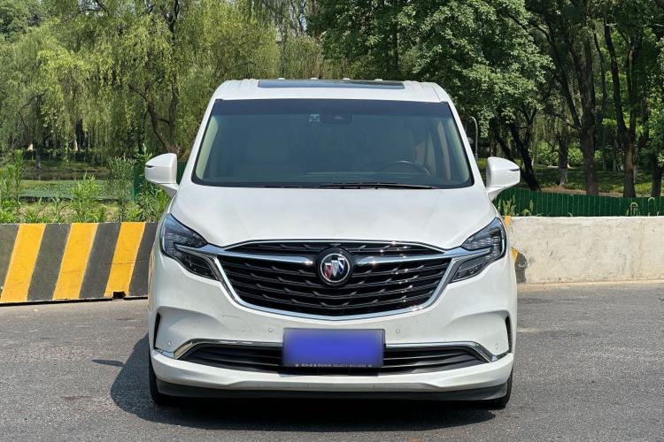 Used Buick GL8 2022 ES Landtrek 653T Luxury Edition Exterior 2