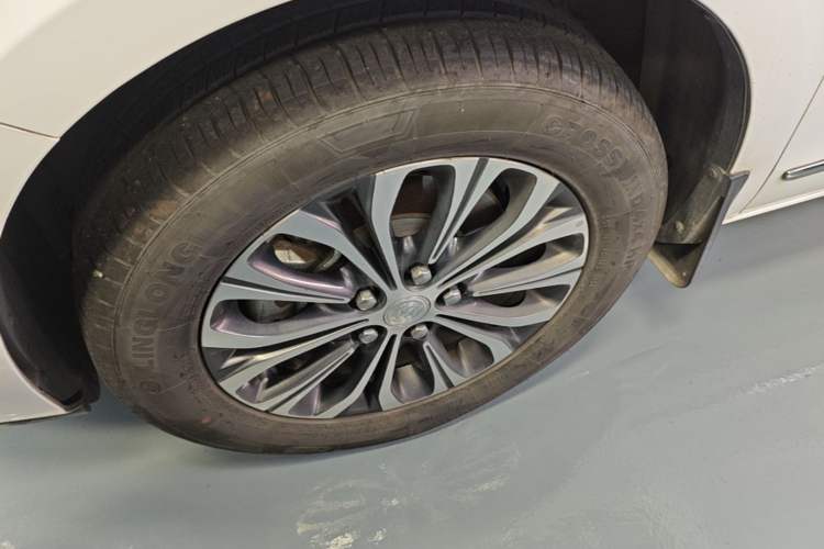 Used Buick GL8 2022 Land Business Class 652T Luxury Model Exterior 4