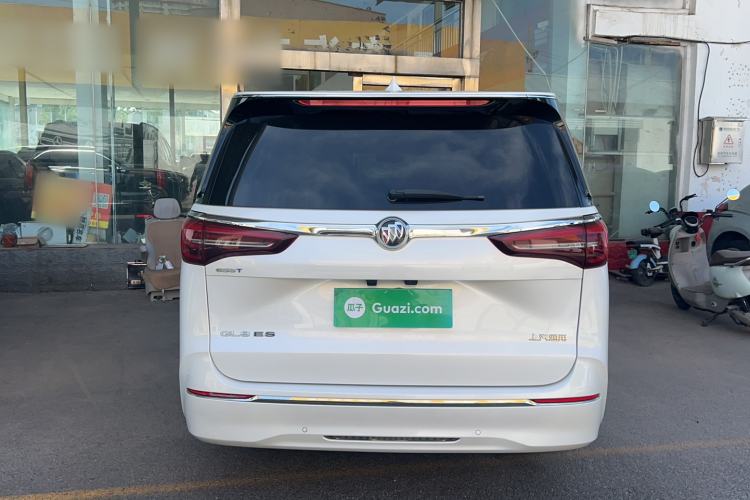 Used Buick GL8 2022 ES Landtrek 653T Luxury Edition Exterior 4