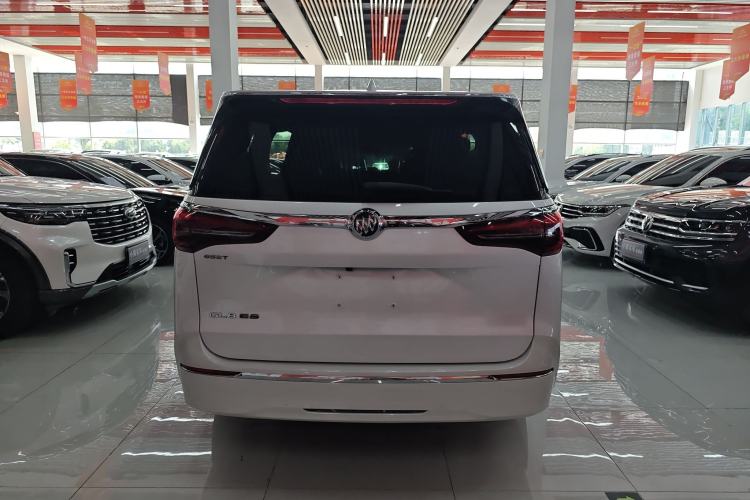 Used Buick GL8 2022 ES Landtrek 653T Comfort Edition Exterior 4